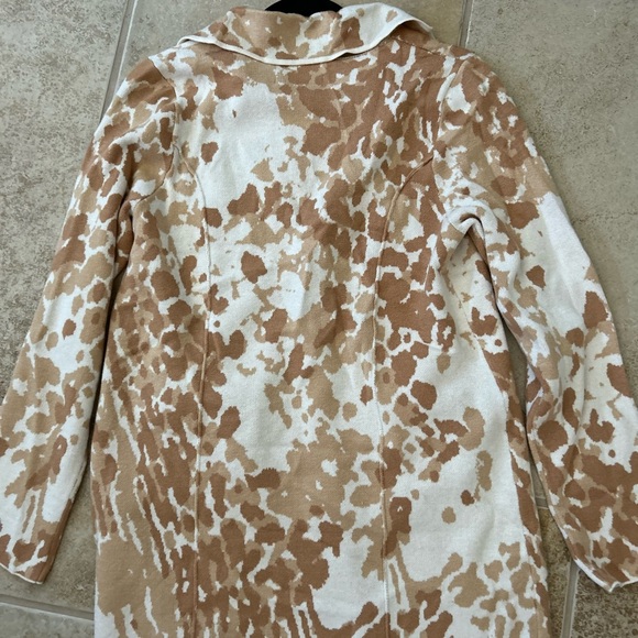 Anthropologie Sweater Jacket, New With Tags, Giraffe Pattern, Size S - Picture 6 of 7